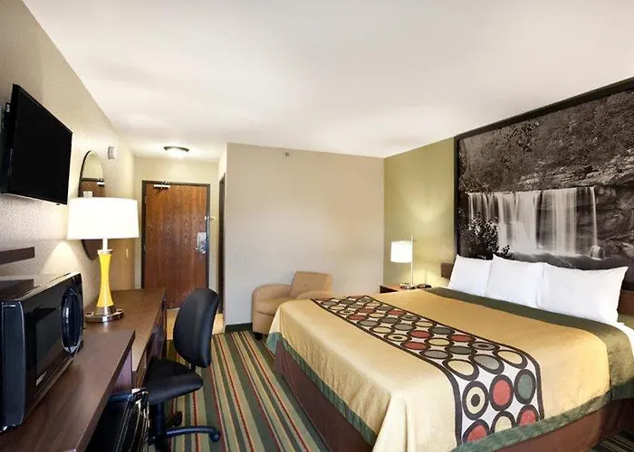 Hotel Super 8 By Wyndham Tuscola